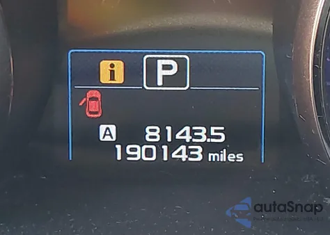 2016 Subaru Outback 2.5I Limited z USA, uszkodzony, nr VIN 4S4BSANC9G3217448